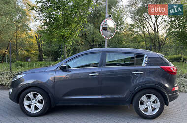 Позашляховик / Кросовер Kia Sportage 2012 в 