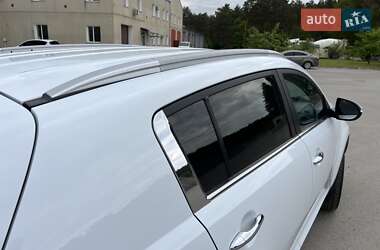 Внедорожник / Кроссовер Kia Sportage 2011 в 