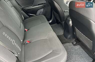 Внедорожник / Кроссовер Kia Sportage 2011 в 