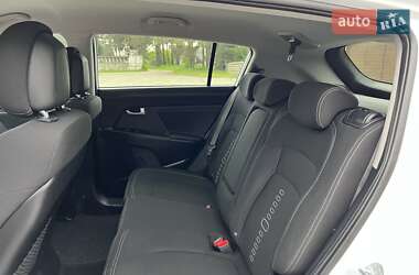 Внедорожник / Кроссовер Kia Sportage 2011 в 
