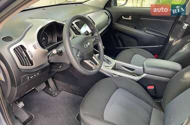Внедорожник / Кроссовер Kia Sportage 2015 в Киеве