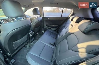 Внедорожник / Кроссовер Kia Sportage 2017 в 