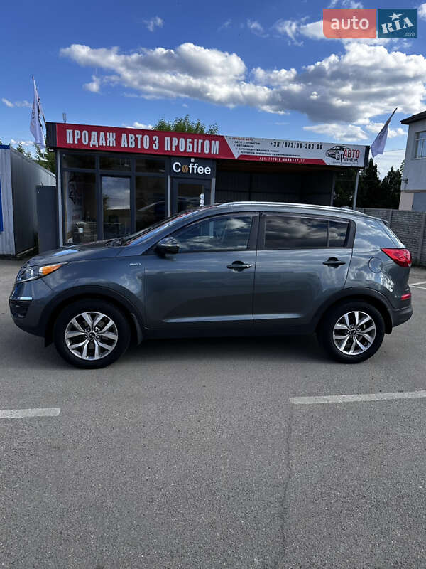 Внедорожник / Кроссовер Kia Sportage 2014 в Каменке