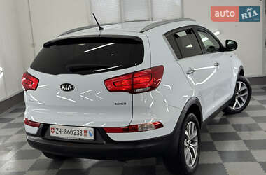 Внедорожник / Кроссовер Kia Sportage 2015 в 