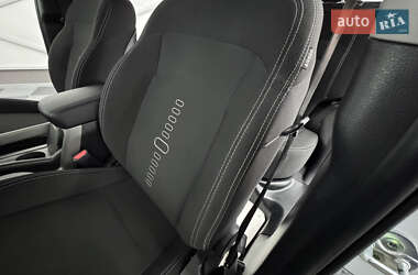 Внедорожник / Кроссовер Kia Sportage 2015 в 