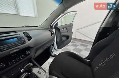 Внедорожник / Кроссовер Kia Sportage 2015 в 