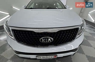 Внедорожник / Кроссовер Kia Sportage 2015 в 