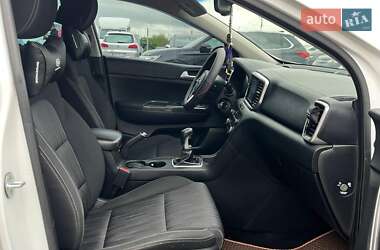 Внедорожник / Кроссовер Kia Sportage 2018 в 