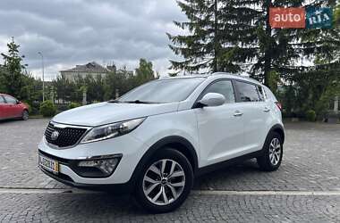 Внедорожник / Кроссовер Kia Sportage 2015 в Золочеве