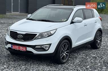 Внедорожник / Кроссовер Kia Sportage 2012 в 