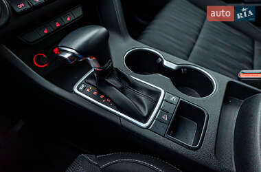Внедорожник / Кроссовер Kia Sportage 2020 в 
