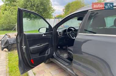Внедорожник / Кроссовер Kia Sportage 2021 в 