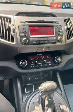 Внедорожник / Кроссовер Kia Sportage 2011 в 