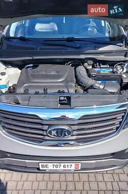 Внедорожник / Кроссовер Kia Sportage 2011 в 