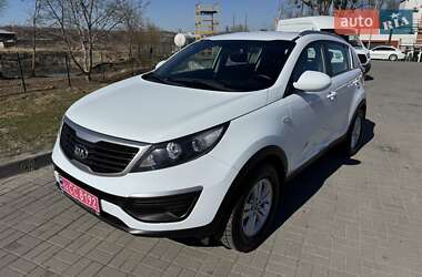 Внедорожник / Кроссовер Kia Sportage 2013 в 