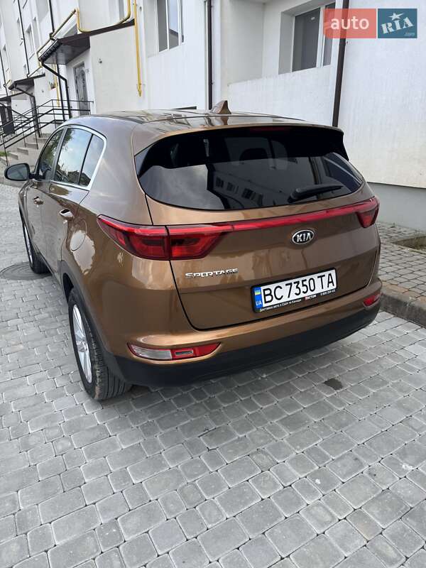 Внедорожник / Кроссовер Kia Sportage 2017 в Львове