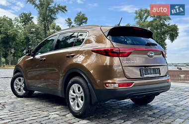 Позашляховик / Кросовер Kia Sportage 2017 в 