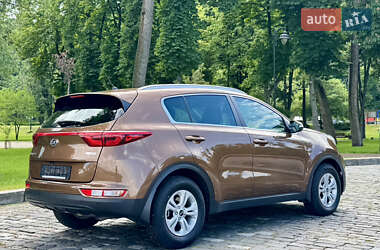 Позашляховик / Кросовер Kia Sportage 2017 в 