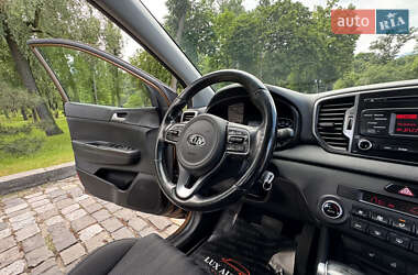 Позашляховик / Кросовер Kia Sportage 2017 в 