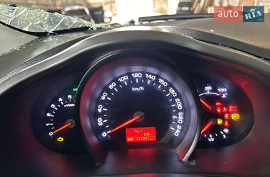 Внедорожник / Кроссовер Kia Sportage 2013 в 