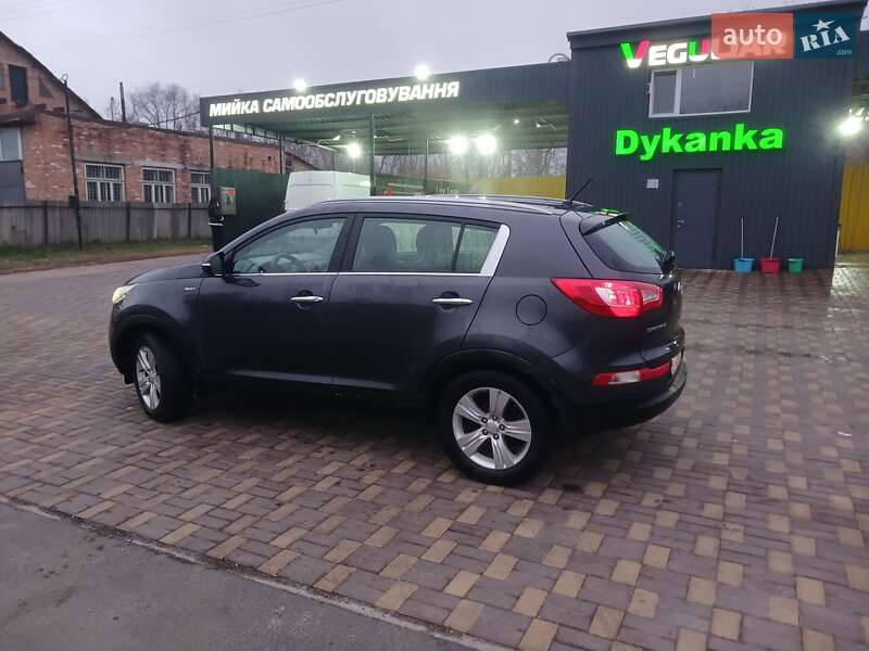 Внедорожник / Кроссовер Kia Sportage 2012 в Диканьке