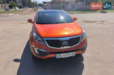Внедорожник / Кроссовер Kia Sportage 2011 в 