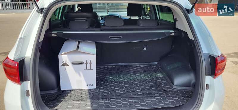 Внедорожник / Кроссовер Kia Sportage 2020 в Кропивницком фото 5 Внедорожник / Кроссовер Kia Sportage 2020 в Кропивницком