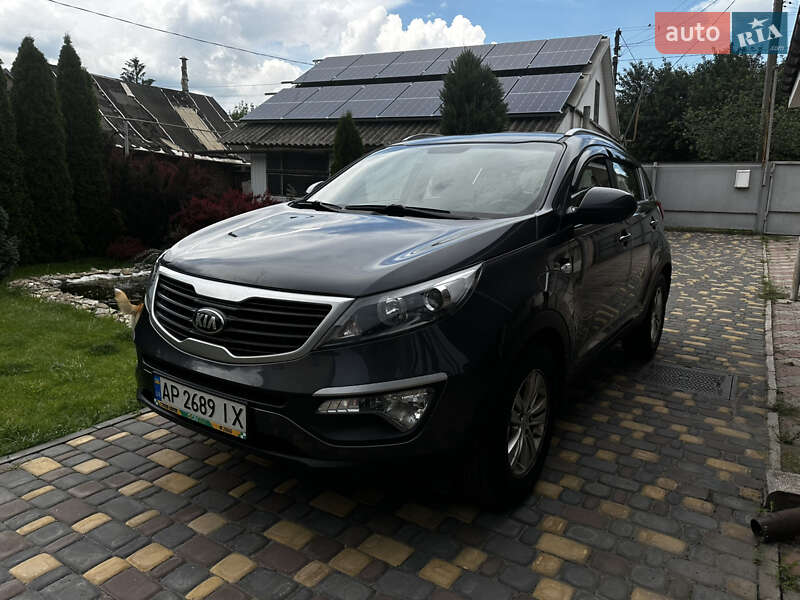 Внедорожник / Кроссовер Kia Sportage 2013 в Запорожье