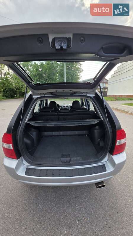 Позашляховик / Кросовер Kia Sportage 2008 в Шостці