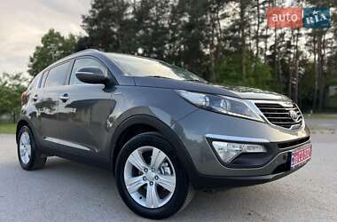 Внедорожник / Кроссовер Kia Sportage 2011 в 