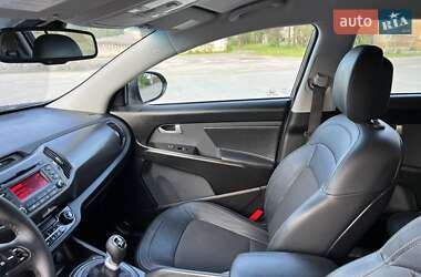 Внедорожник / Кроссовер Kia Sportage 2011 в 