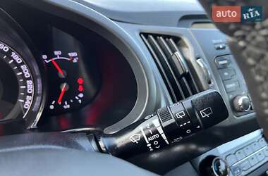 Внедорожник / Кроссовер Kia Sportage 2011 в 