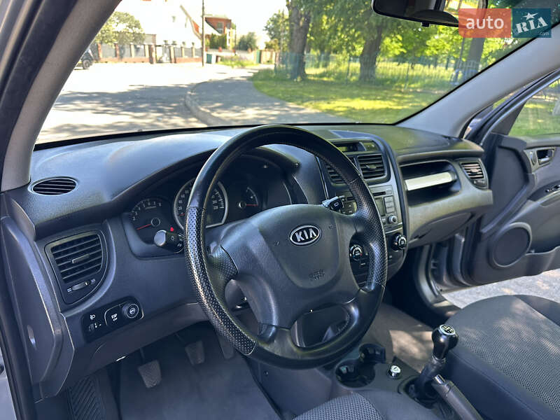 Позашляховик / Кросовер Kia Sportage 2009 в Вінниці