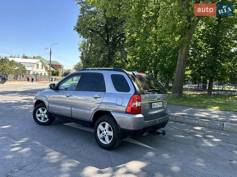 Позашляховик / Кросовер Kia Sportage 2009 в Вінниці