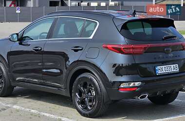 Позашляховик / Кросовер Kia Sportage 2021 в 