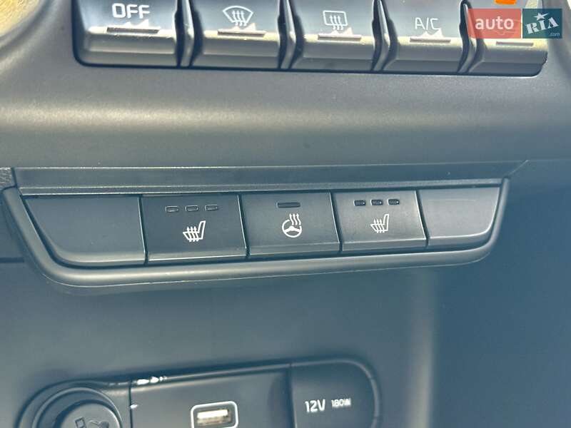 Внедорожник / Кроссовер Kia Sportage 2020 в Харькове