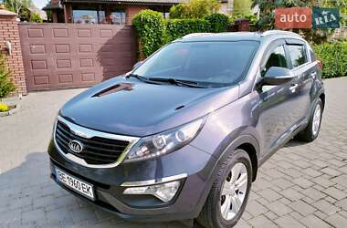 Позашляховик / Кросовер Kia Sportage 2010 в Миколаєві