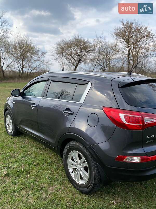 Внедорожник / Кроссовер Kia Sportage 2012 в Гвоздеце