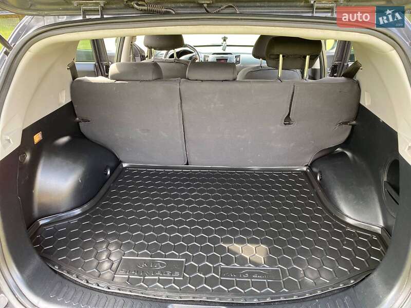 Внедорожник / Кроссовер Kia Sportage 2012 в Гвоздеце