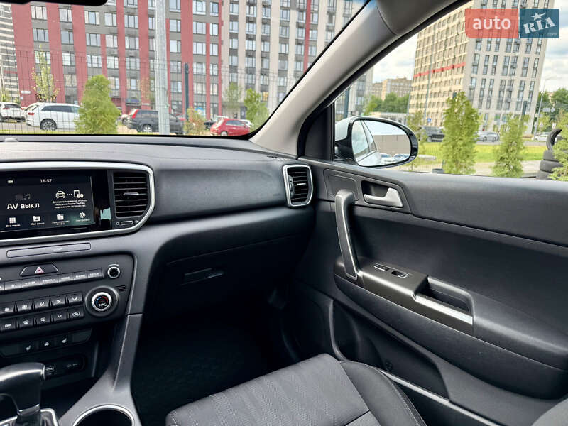 Внедорожник / Кроссовер Kia Sportage 2019 в Киеве