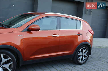 Внедорожник / Кроссовер Kia Sportage 2011 в 