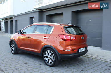 Внедорожник / Кроссовер Kia Sportage 2011 в 