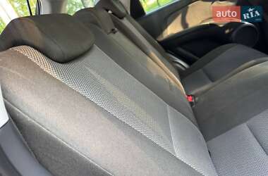 Позашляховик / Кросовер Kia Sportage 2008 в 