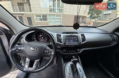 Внедорожник / Кроссовер Kia Sportage 2014 в 