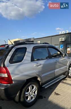 Внедорожник / Кроссовер Kia Sportage 2006 в 