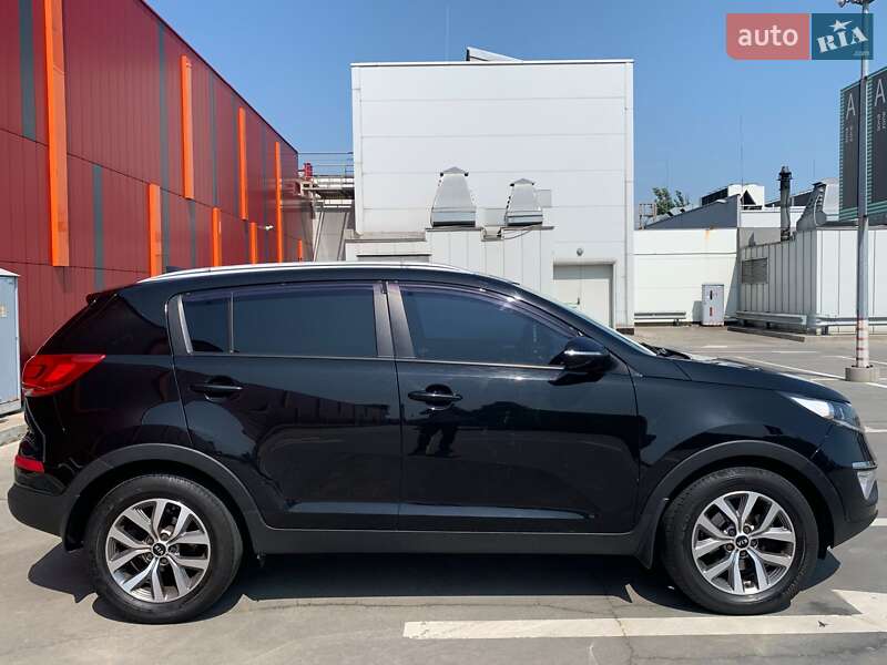 Внедорожник / Кроссовер Kia Sportage 2014 в Киеве