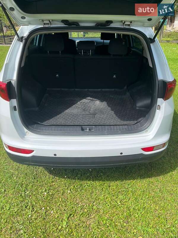 Внедорожник / Кроссовер Kia Sportage 2017 в Самборе