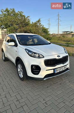 Внедорожник / Кроссовер Kia Sportage 2015 в Одессе