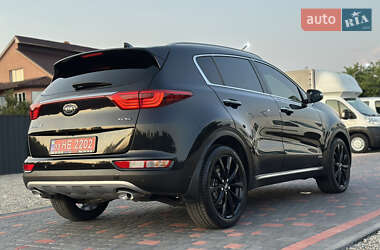 Внедорожник / Кроссовер Kia Sportage 2017 в 