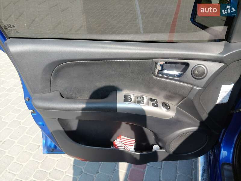 Внедорожник / Кроссовер Kia Sportage 2007 в Ивано-Франковске